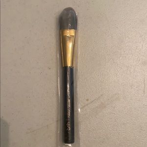 Billion Dollar Brush